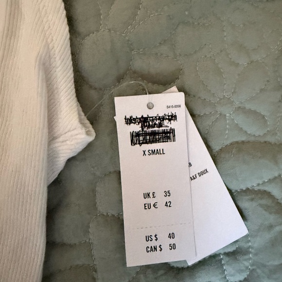 A&F White Ribbed Bodysuit - Picture 4 of 4